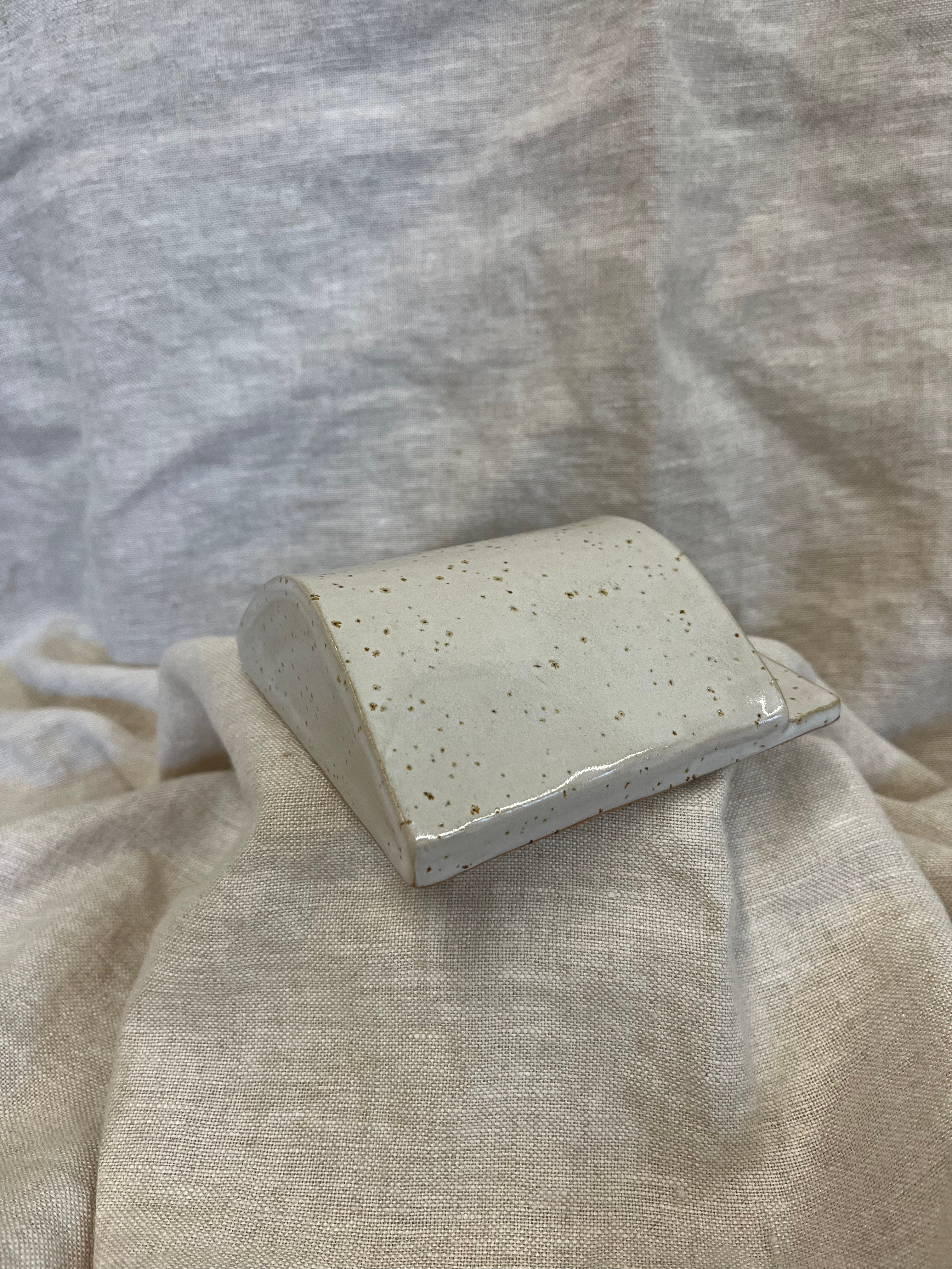 Wandvaasje spikkel wit